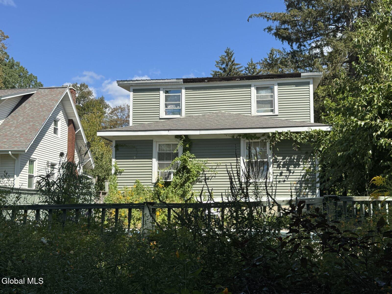 32 Ray Street Niskayuna, NY 12309 - Photo 8 of 33 8