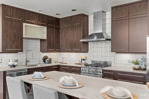 $1,199,000 | 851 West Front Street, Unit 1202, Boise, ID 83702