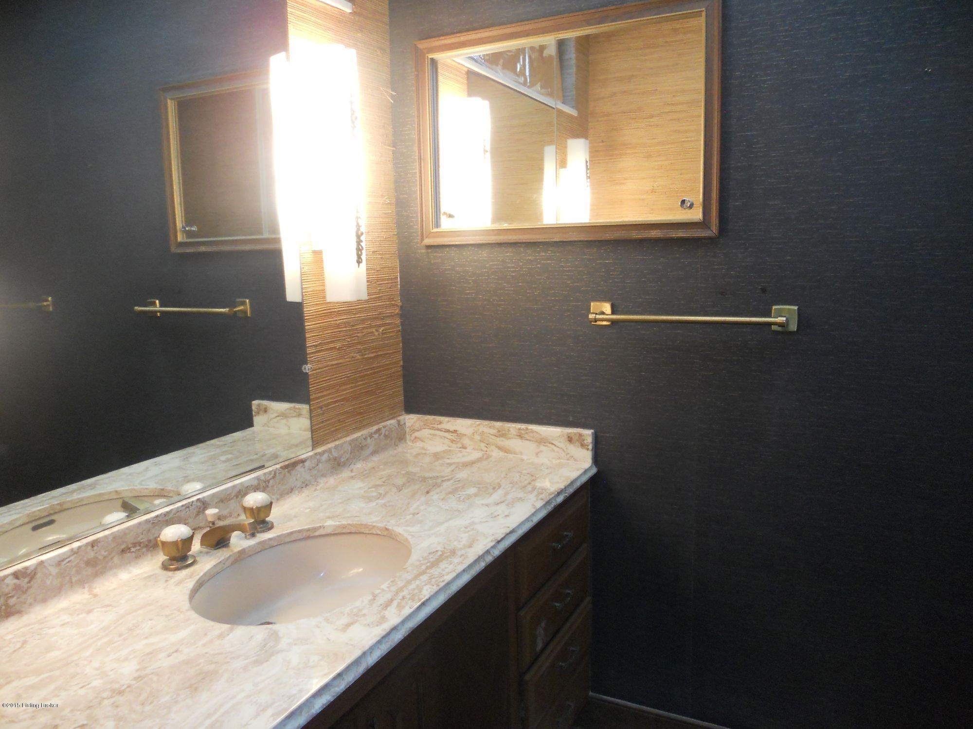 2655 Cedarmore Road Bagdad, KY 40003 - Photo 32 of 53 Full Bath