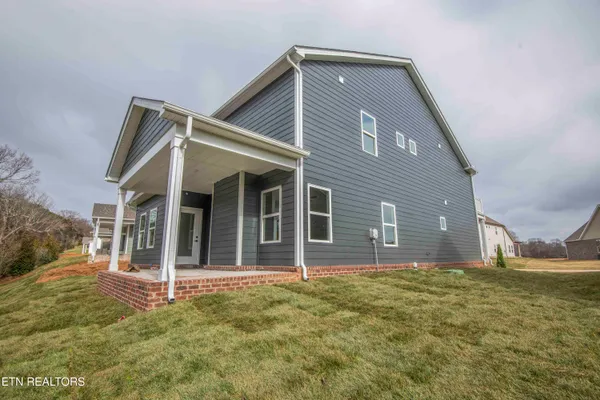 $649,570 | 447 Ivey Farms Road, Farragut, TN 37934