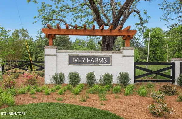 $649,570 | 447 Ivey Farms Road, Farragut, TN 37934