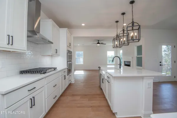 $649,570 | 447 Ivey Farms Road, Farragut, TN 37934