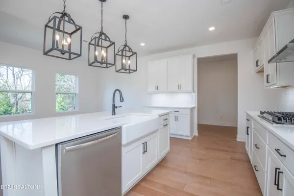 $649,570 | 447 Ivey Farms Road, Farragut, TN 37934