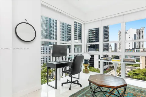 $850,000 | 951 Brickell Avenue, Unit 1011, Miami, FL 33131