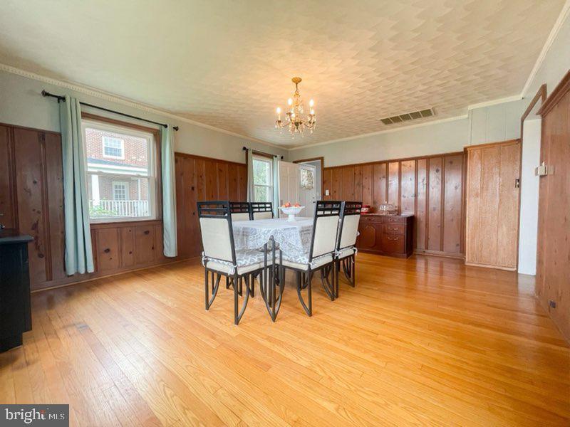 555 Washington Road Westminster, MD 21157 - Photo 7 of 63 Gallery Image 7