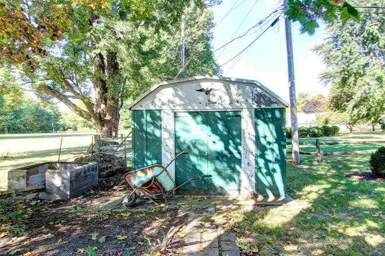 309 South Greene Road Goshen, IN 46526 - Photo 17 of 18 Gallery Image 17