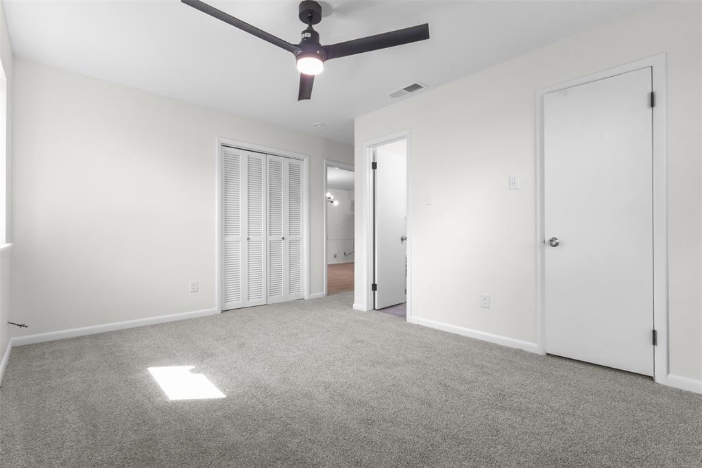 2909 Grove Street Irving, TX 75060 - Photo 11 of 25