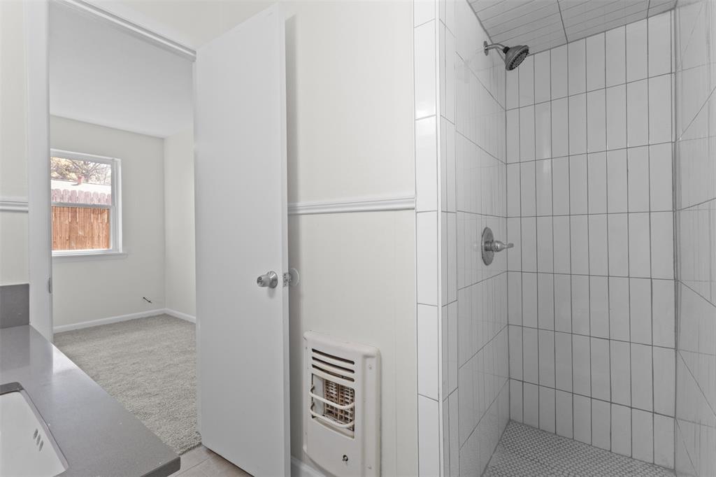 2909 Grove Street Irving, TX 75060 - Photo 14 of 25