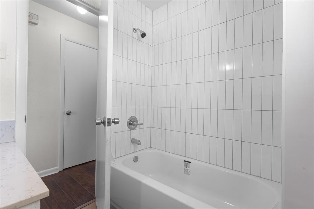 2909 Grove Street Irving, TX 75060 - Photo 17 of 25