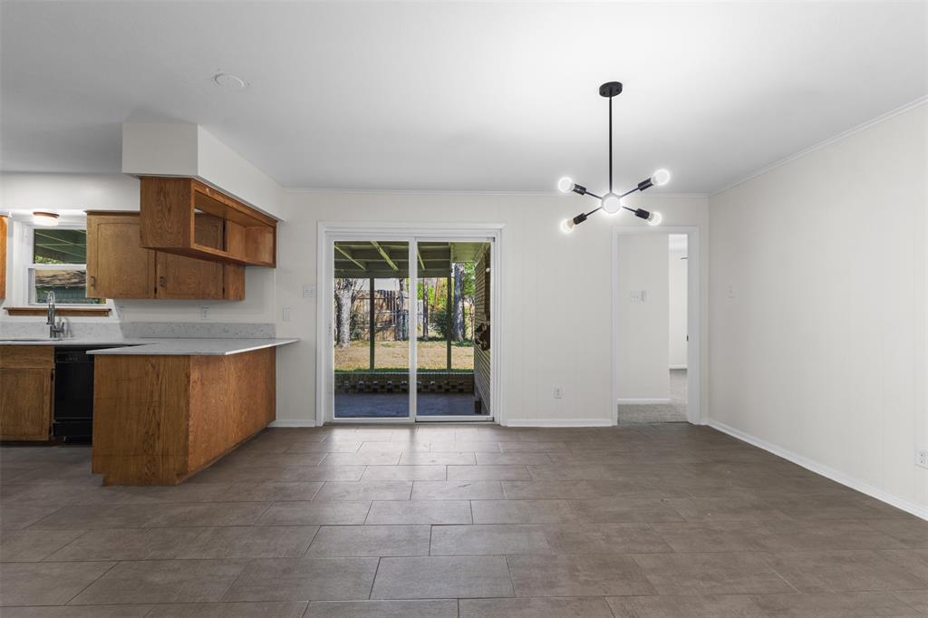 2909 Grove Street Irving, TX 75060 - Photo 7 of 25