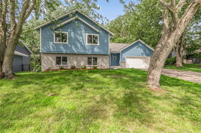 $312,900 | 1107 10th Avenue North, Sauk Rapids, MN 56379