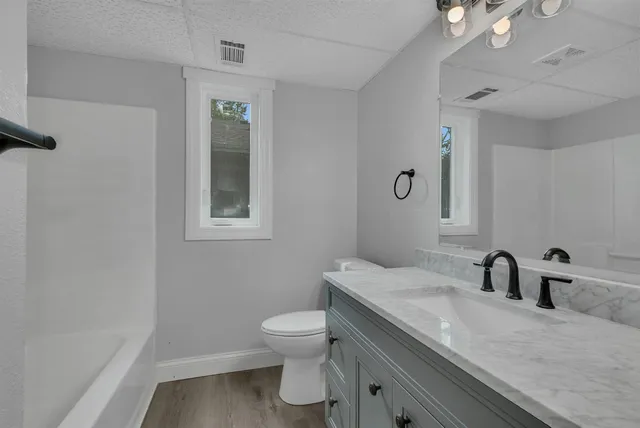 $312,900 | 1107 10th Avenue North, Sauk Rapids, MN 56379