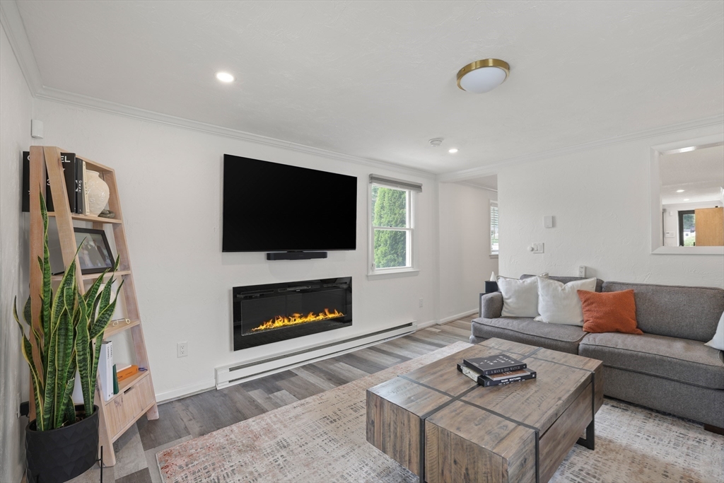 15 Riverside Court Norwood, MA 02062 - Photo 19 of 42