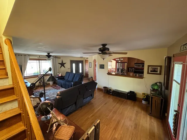 $290,000 | 1194 State Road East, Cedar Grove, IN 47016