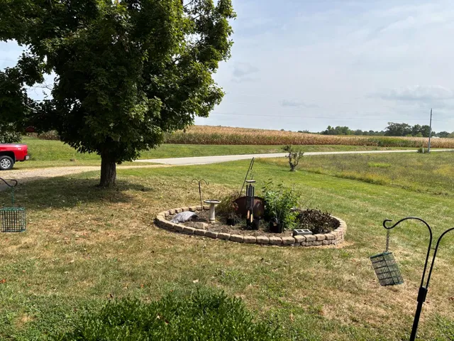 $290,000 | 1194 State Road East, Cedar Grove, IN 47016