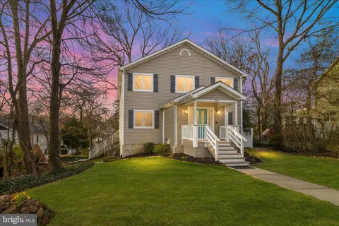 $1,475,000 | 311 South Drive, Severna Park, MD 21146