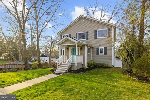 $1,475,000 | 311 South Drive, Severna Park, MD 21146