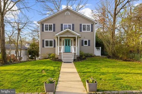 $1,475,000 | 311 South Drive, Severna Park, MD 21146