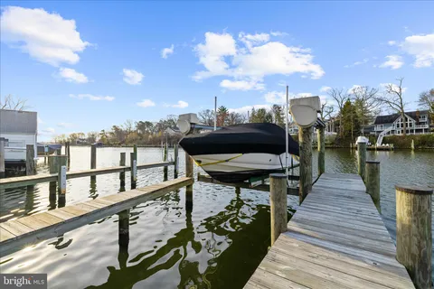 $1,475,000 | 311 South Drive, Severna Park, MD 21146