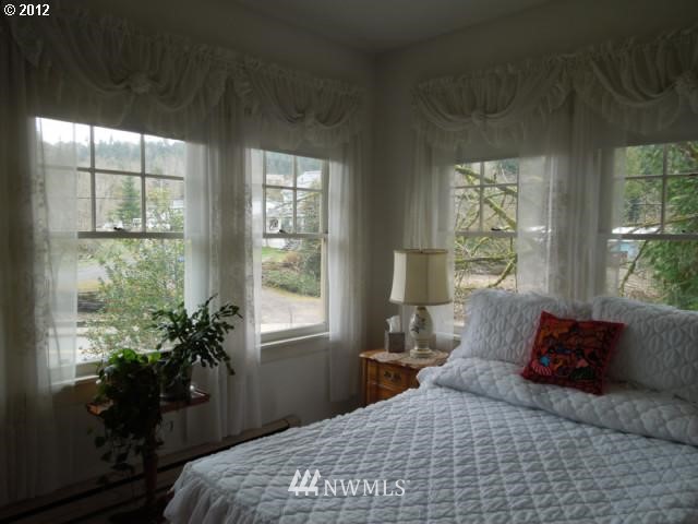 465 Military Road Kalama, WA 98625 - Photo 4 of 16 Gallery Image 4