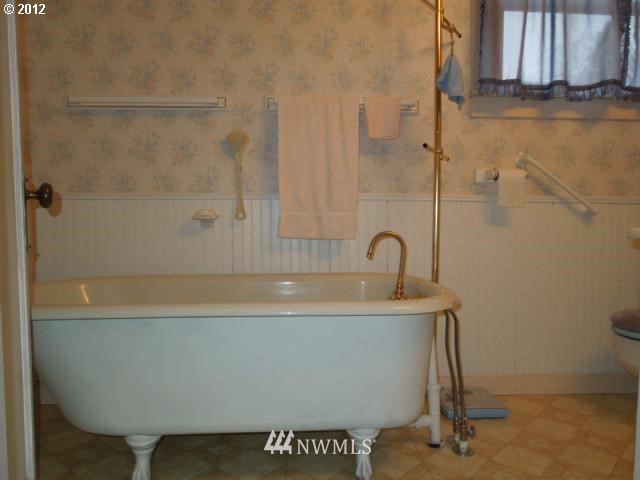 465 Military Road Kalama, WA 98625 - Photo 6 of 16 Gallery Image 6