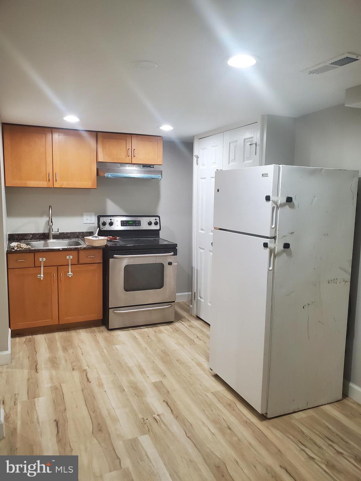 2623 Newton Street Silver Spring, MD 20902 - Photo 14 of 28 Basement kitchenette