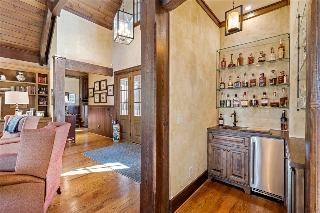 108 Cool Water Court Sunset, SC 29685 - Photo 9 of 48