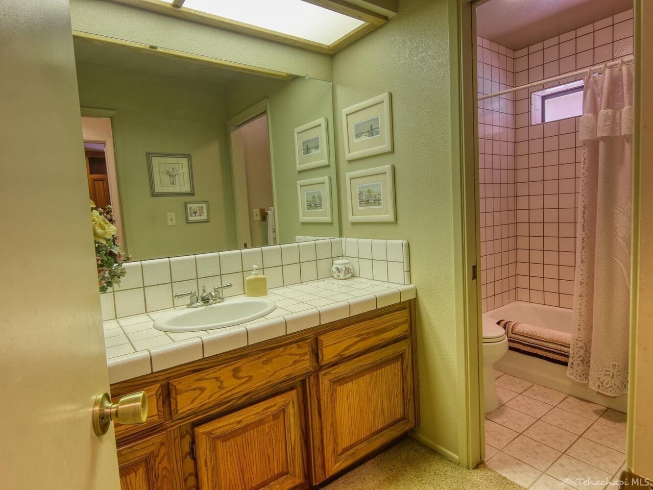 26121 Bear Valley Road Tehachapi, CA 93561 - Photo 50 of 65 Gallery Image 50