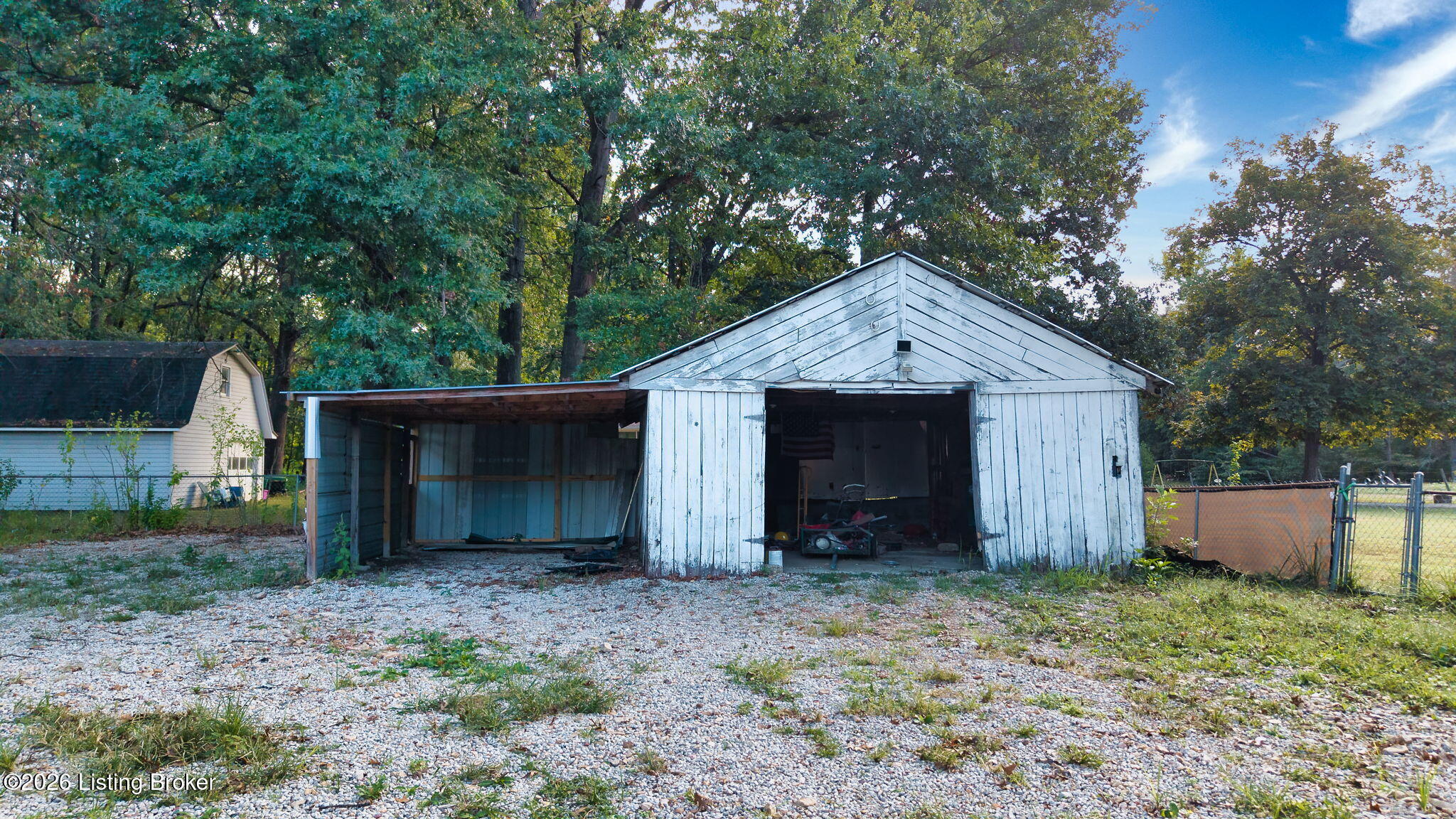 978 Raymond Road Shepherdsville, KY 40165 - Photo 46 of 53 50-web-or-mls-DJI_20260930095114_0374_D-