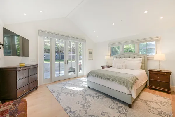 $3,995,000 | 216 Laurel Avenue, San Anselmo, CA 94960