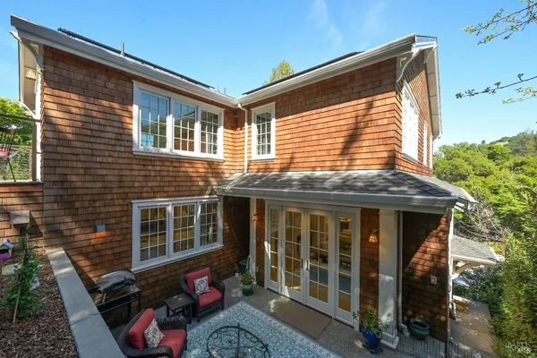 $3,995,000 | 216 Laurel Avenue, San Anselmo, CA 94960