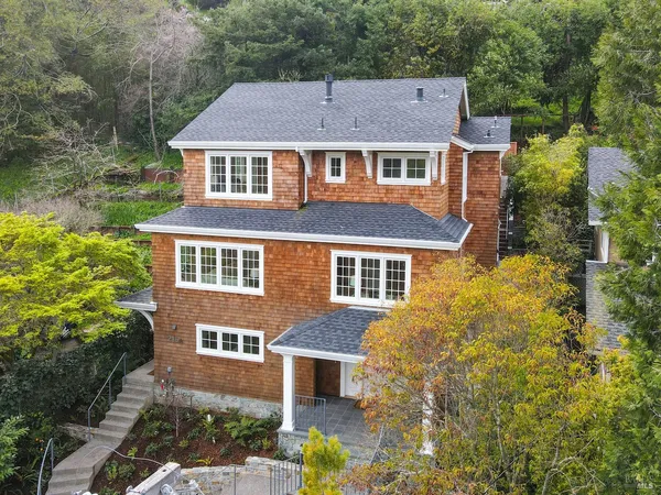 $3,995,000 | 216 Laurel Avenue, San Anselmo, CA 94960