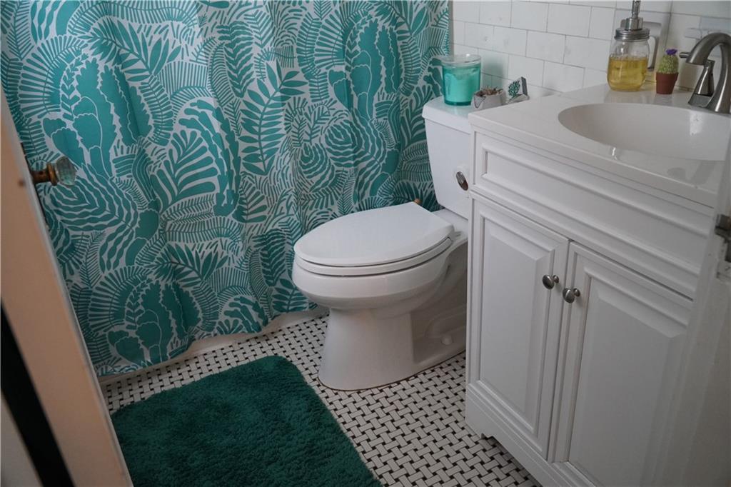 311 Shadyhill Road Pittsburgh, PA 15205 - Photo 14 of 22 Gallery Image 14