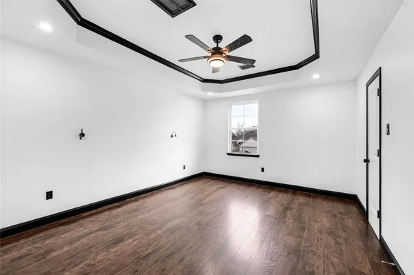 $2,799 | 13104 Donegal Way, Houston, TX 77047
