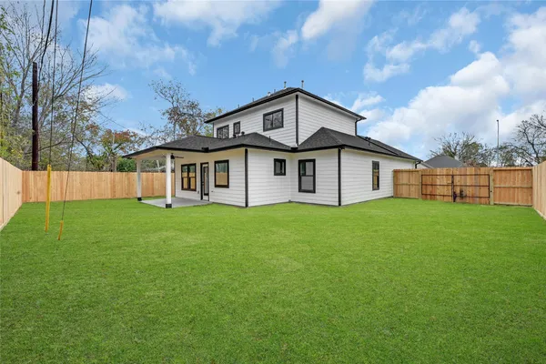 $2,799 | 13104 Donegal Way, Houston, TX 77047