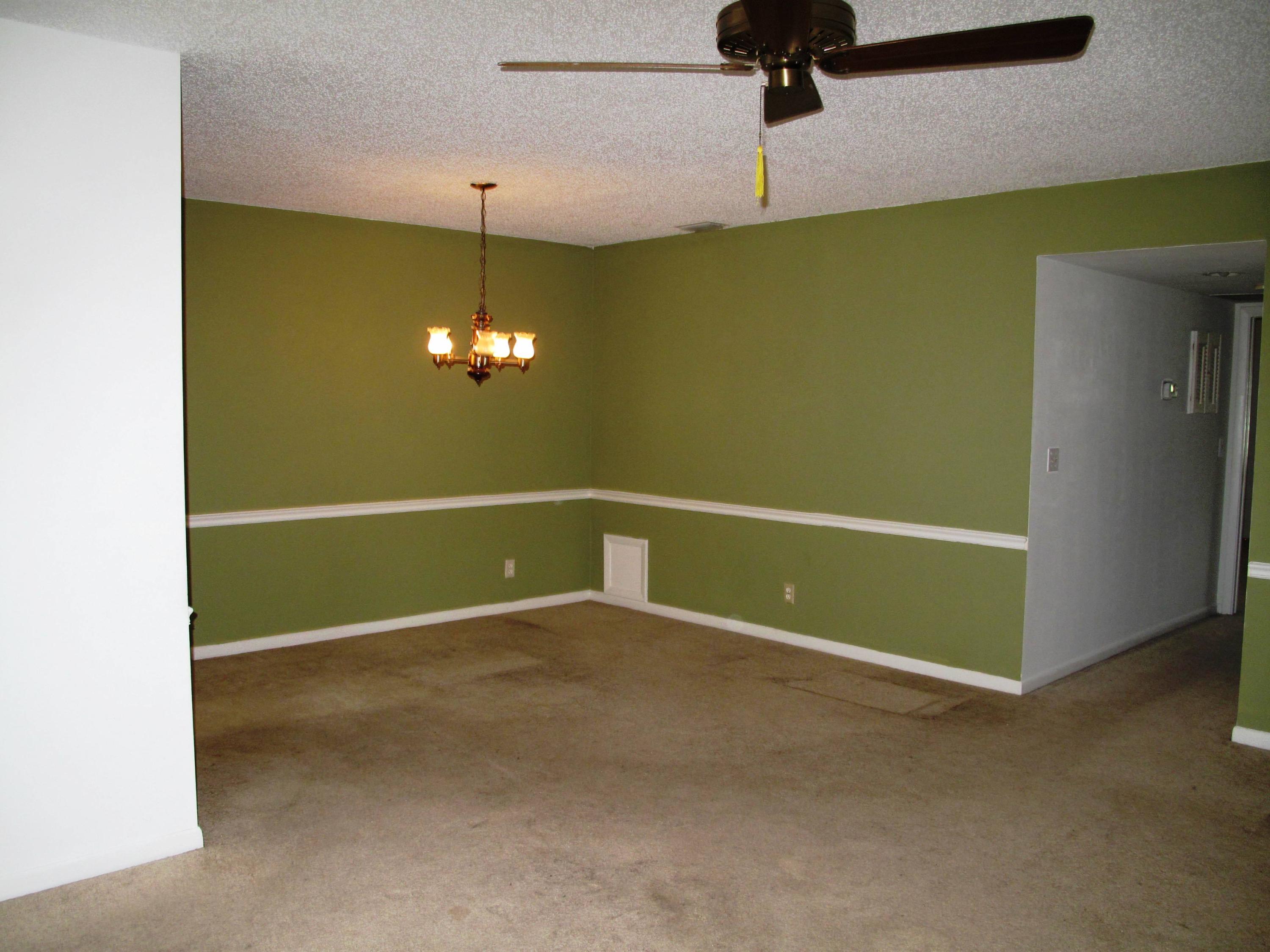 5220 Nesting Way, Unit C Delray Beach, FL 33484 - Photo 11 of 32 Dining area