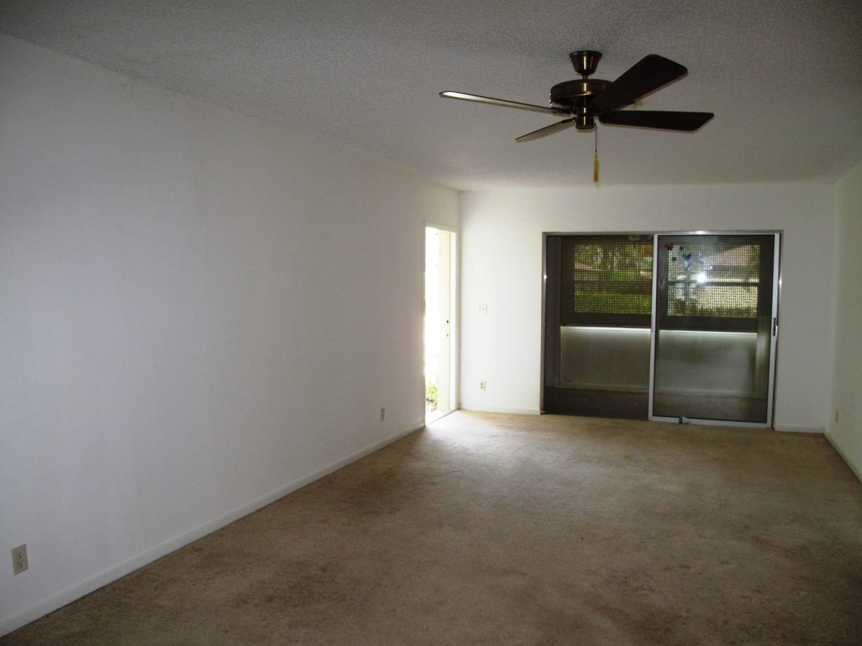 5220 Nesting Way, Unit C Delray Beach, FL 33484 - Photo 14 of 32 Living and Florida room view
