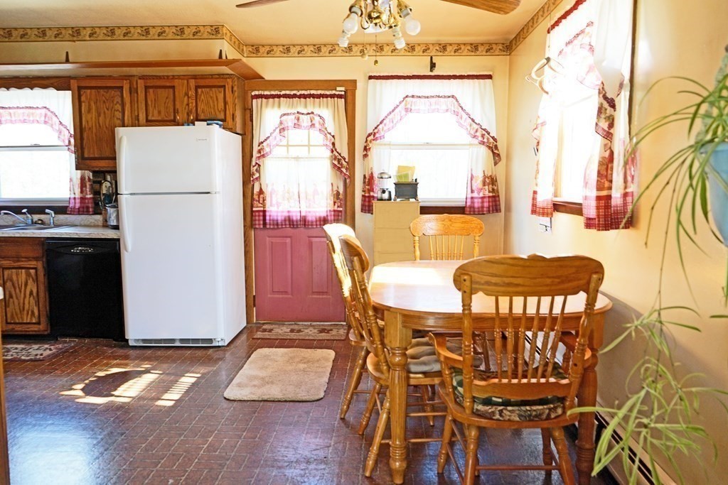 216 S Road Templeton, MA 01468 - Photo 4 of 14 Gallery Image 4