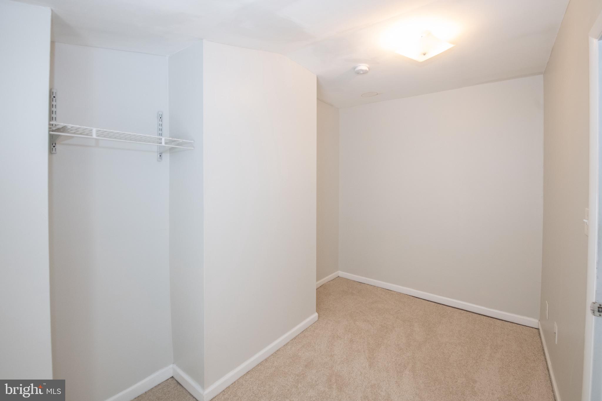 4442 Baker Street Philadelphia, PA 19127 - Photo 13 of 18