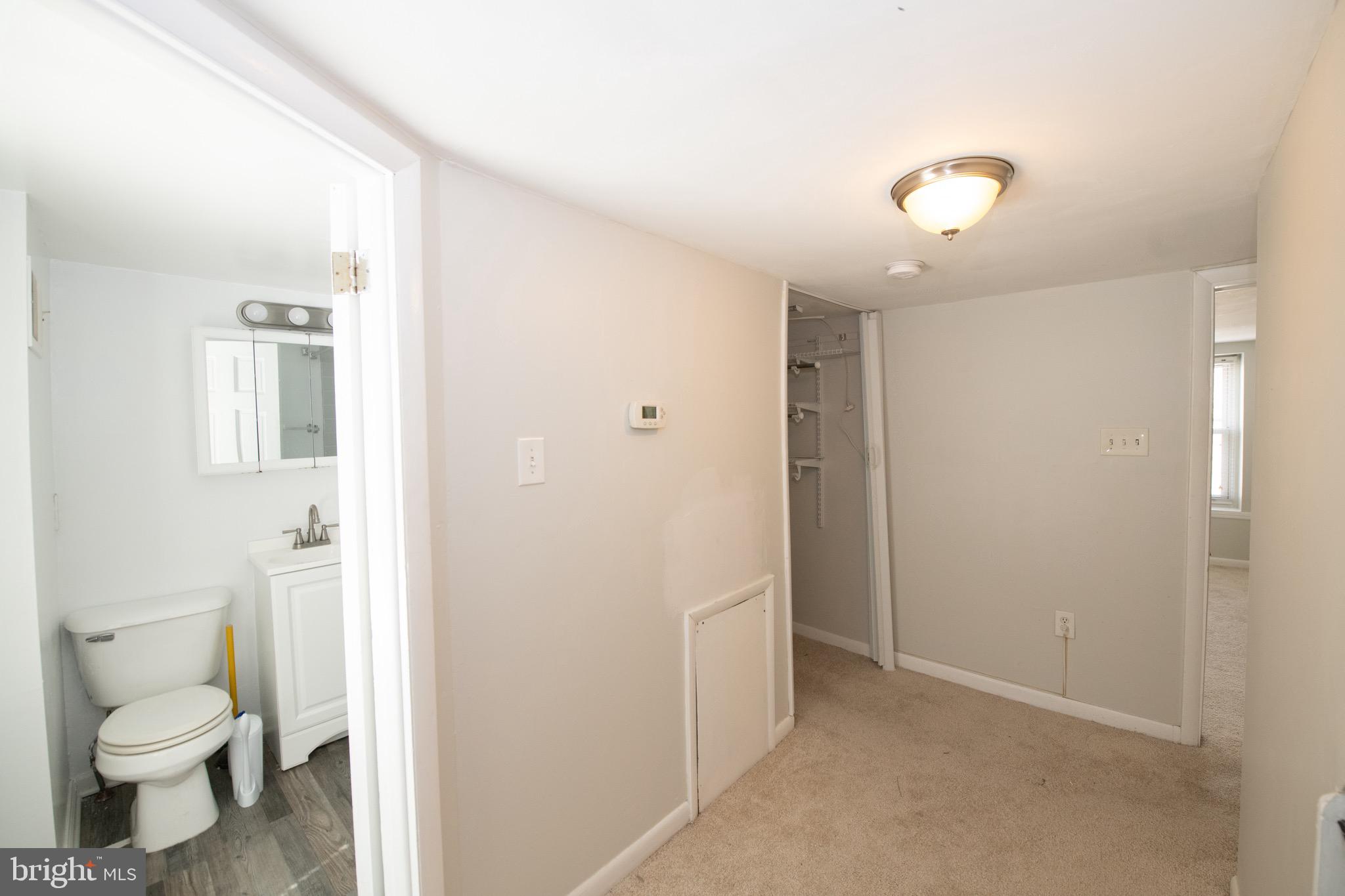 4442 Baker Street Philadelphia, PA 19127 - Photo 9 of 18
