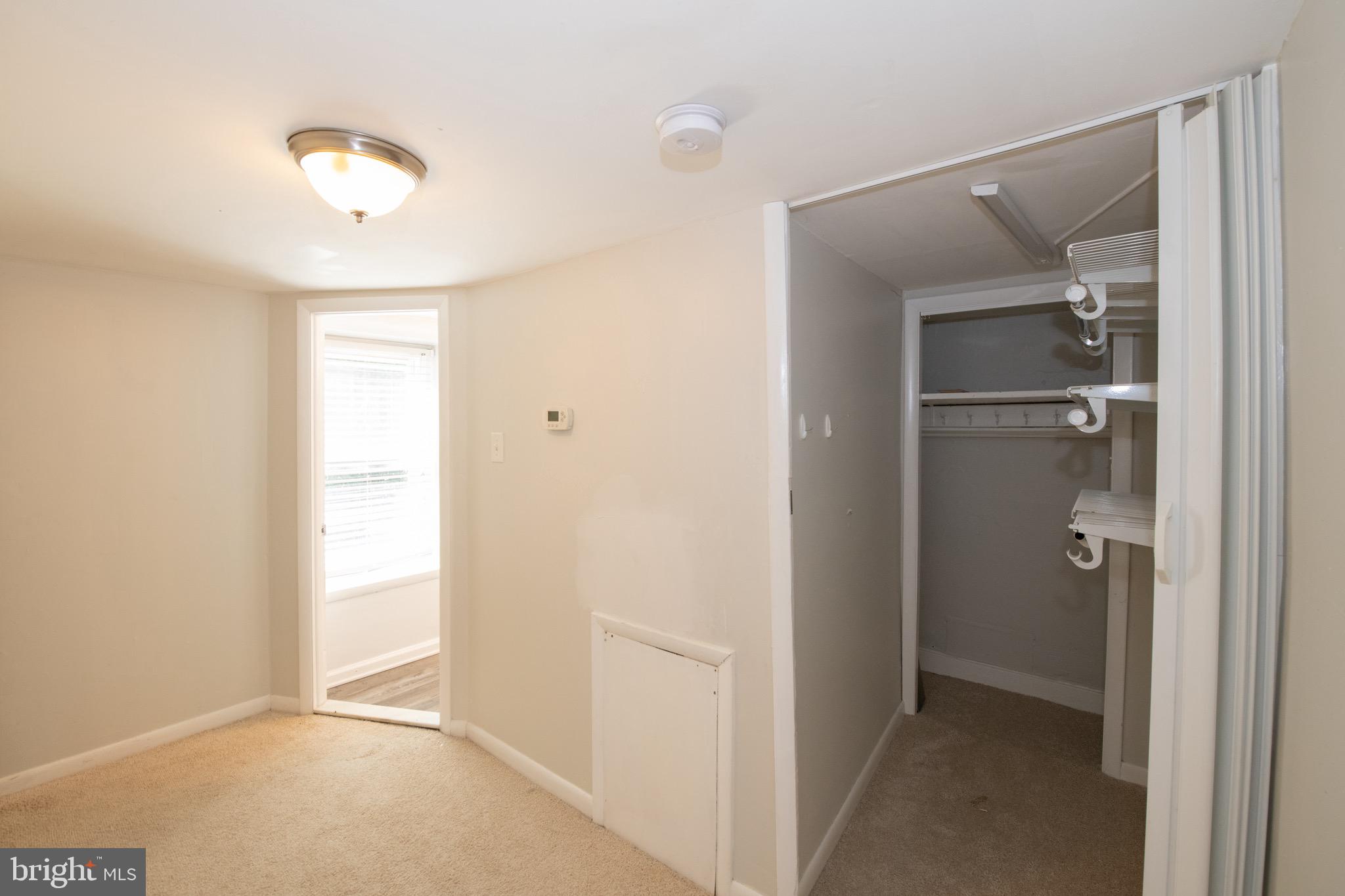 4442 Baker Street Philadelphia, PA 19127 - Photo 10 of 18