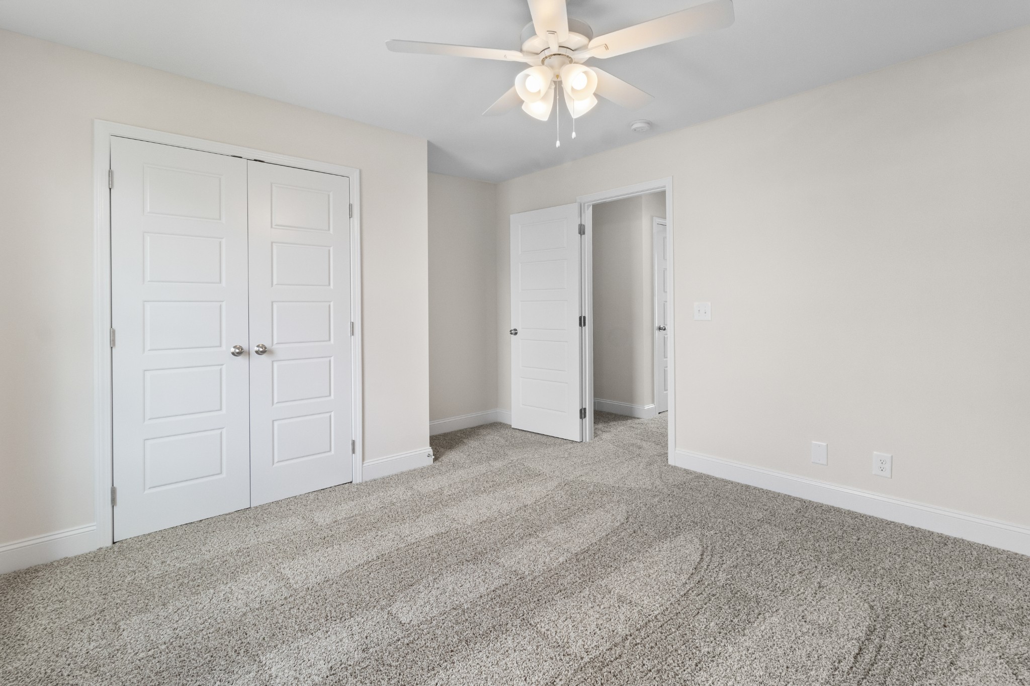 2138 Ireland Way Clarksville, TN 37042 - Photo 27 of 37 a view of an empty room with a window