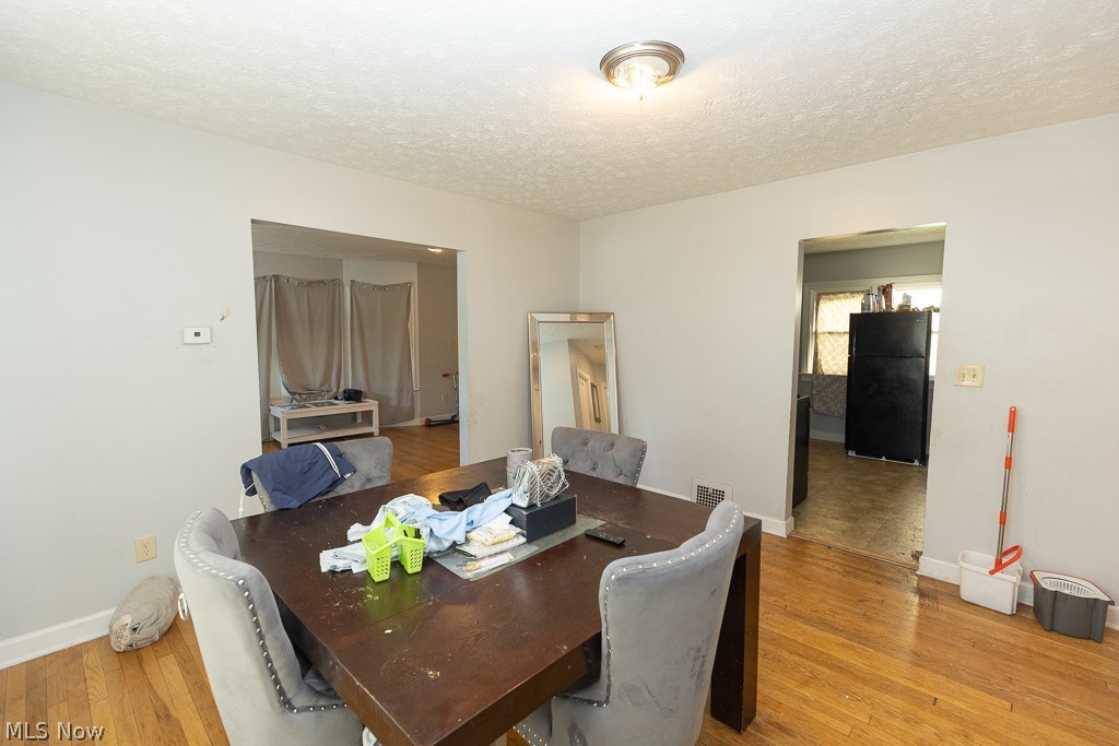 14221 Glenside Road Cleveland, OH 44110 - Photo 11 of 50