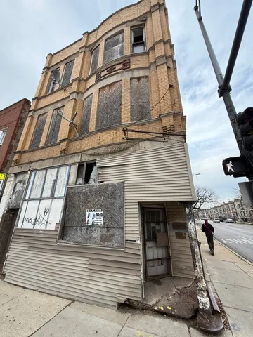 a front view of a building