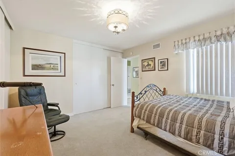 $949,000 | 5301 Kirtland Avenue, Lakewood, CA 90713