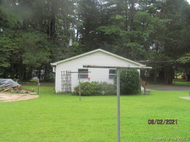 5257 Chestnut Fork Road Gloucester, VA 23061 - Photo 5 of 22 Gallery Image 5