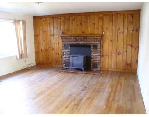 21 Sunset Road Westminster, MA 01473 - Photo 3 of 7 Gallery Image 3