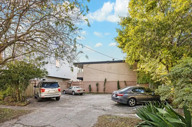 $949,000 | 2414 Morse Street, Houston, TX 77019