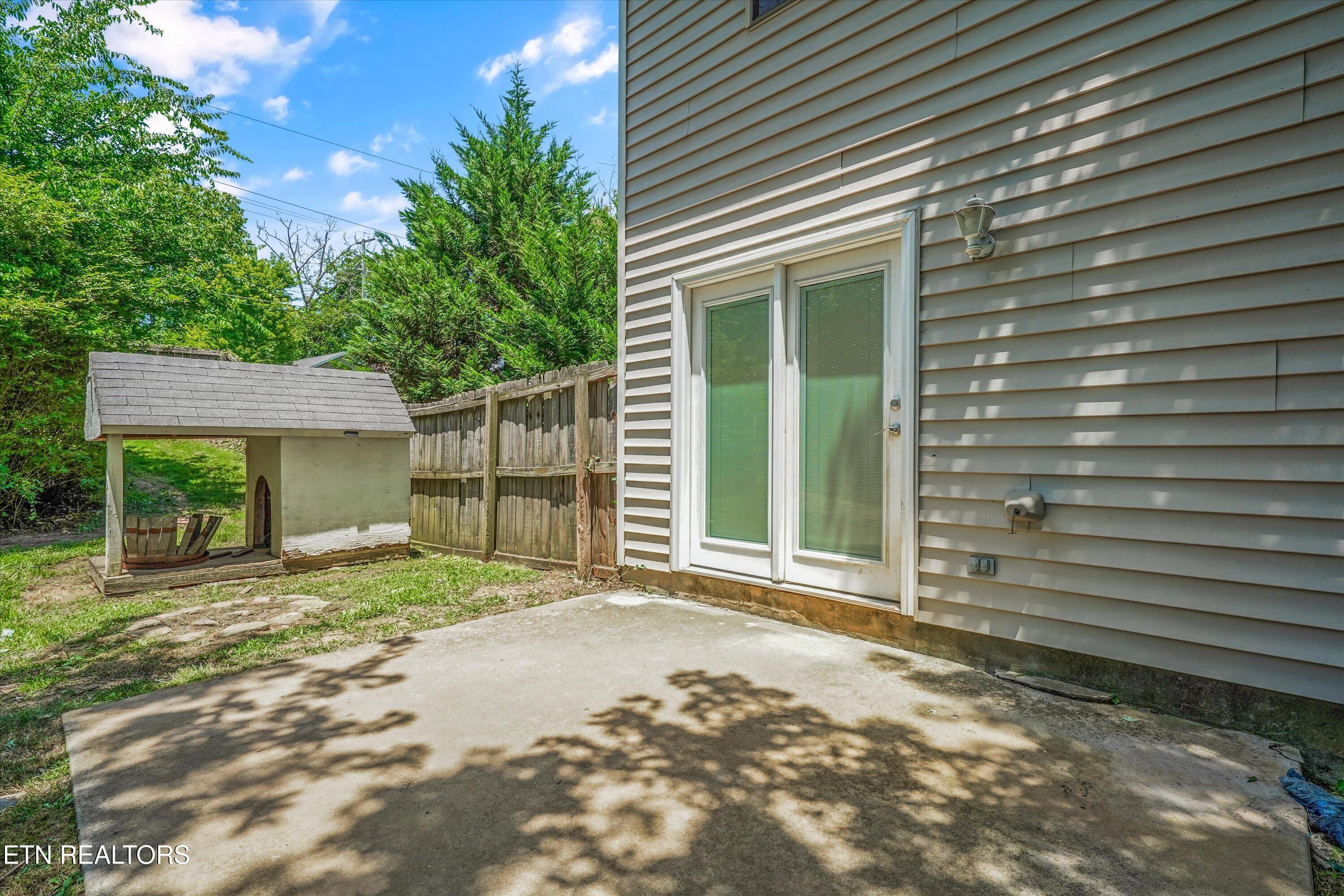 3701 Holgate Lane Powell, TN 37849 - Photo 30 of 38 32-3701 Holgate Ln 26