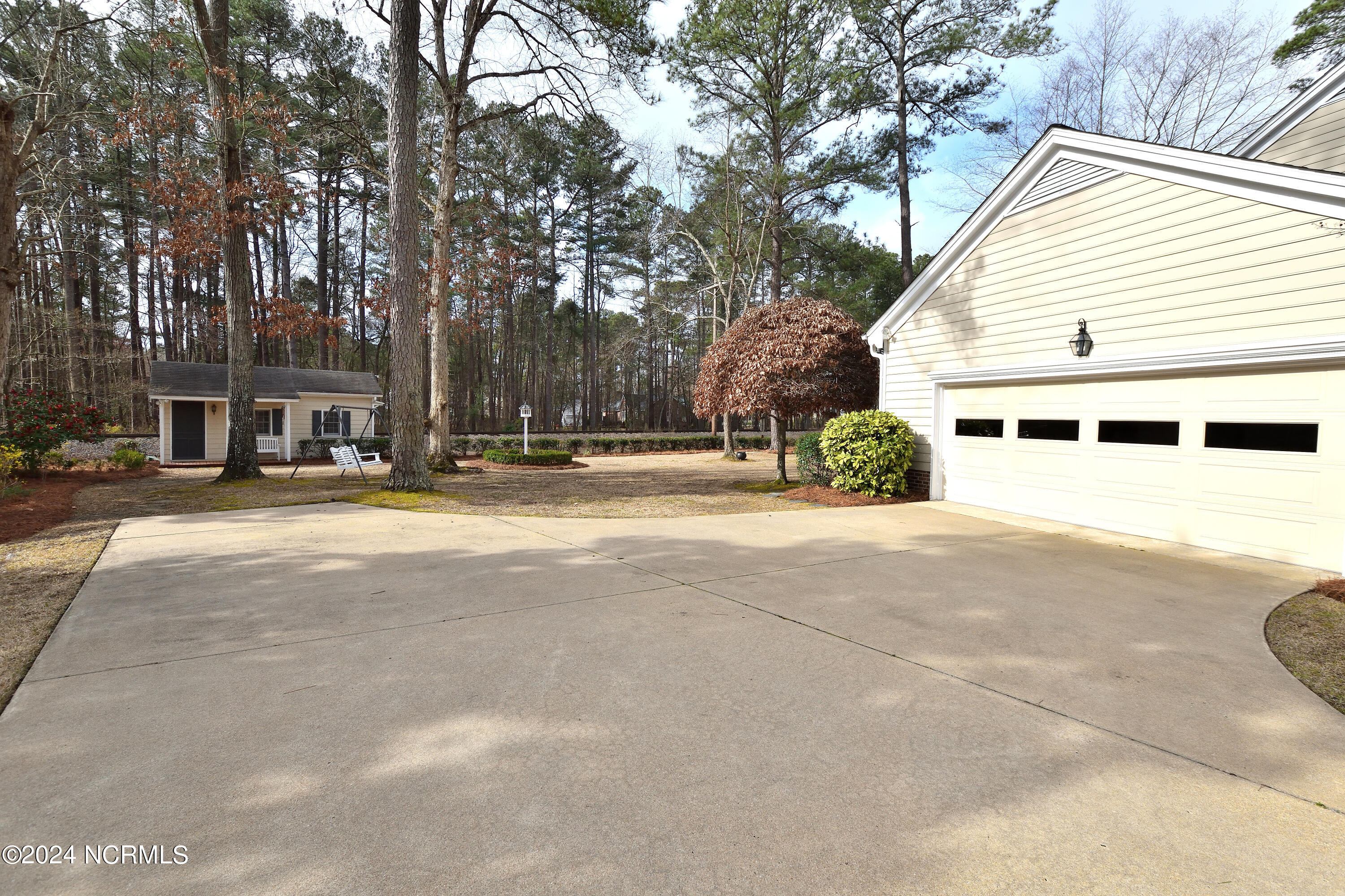 4017 Hawthorne Road Rocky Mount, NC 27804 - Photo 12 of 68 Wide drive for extra parking